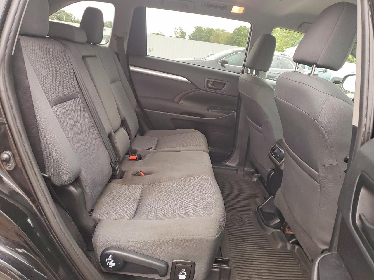 2019 TOYOTA HIGHLANDER LE — Фото 11 из 13
