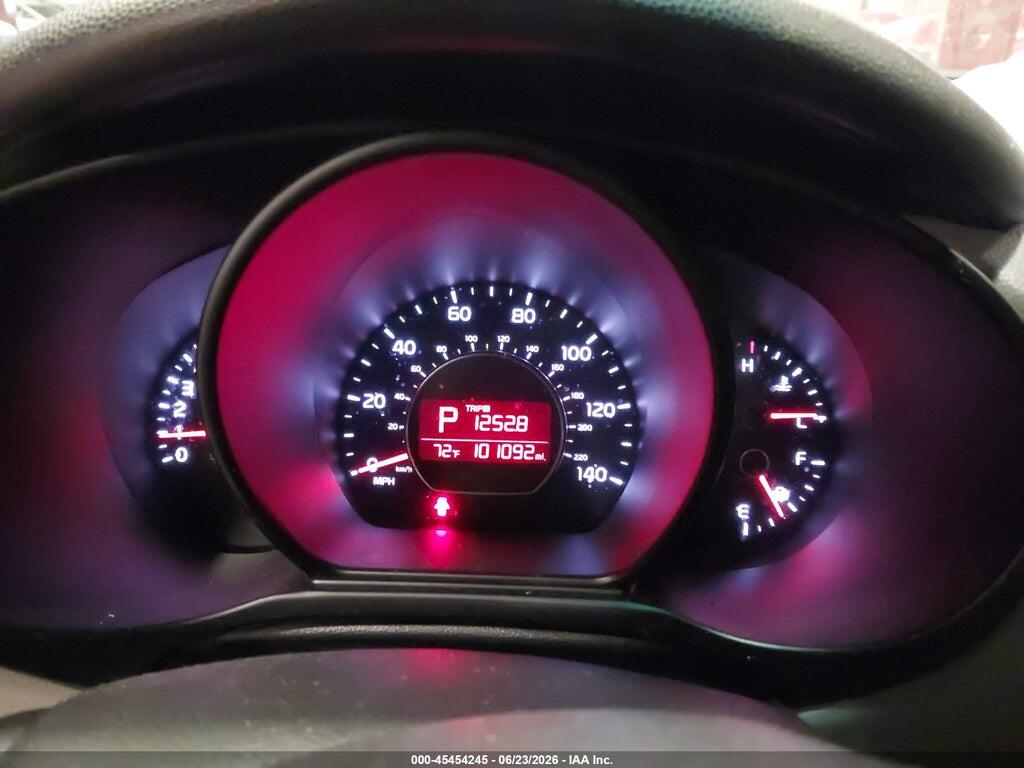 KNDJN2A26J7899344 2018 KIA SOUL photo no. 7
