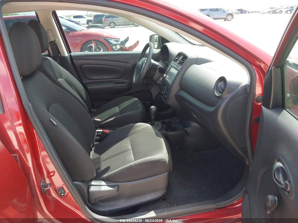 3N1CN7AP2KL829552 2019 NISSAN VERSA photo no. 5