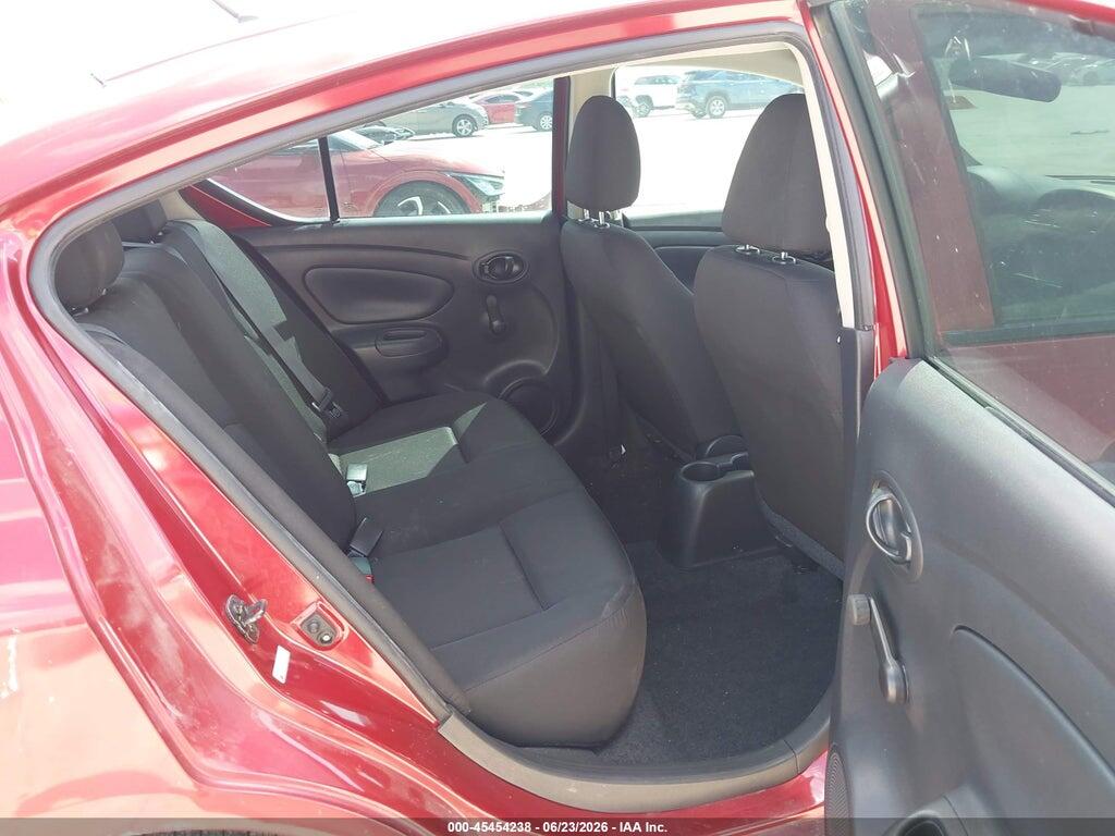 3N1CN7AP2KL829552 2019 NISSAN VERSA photo no. 8