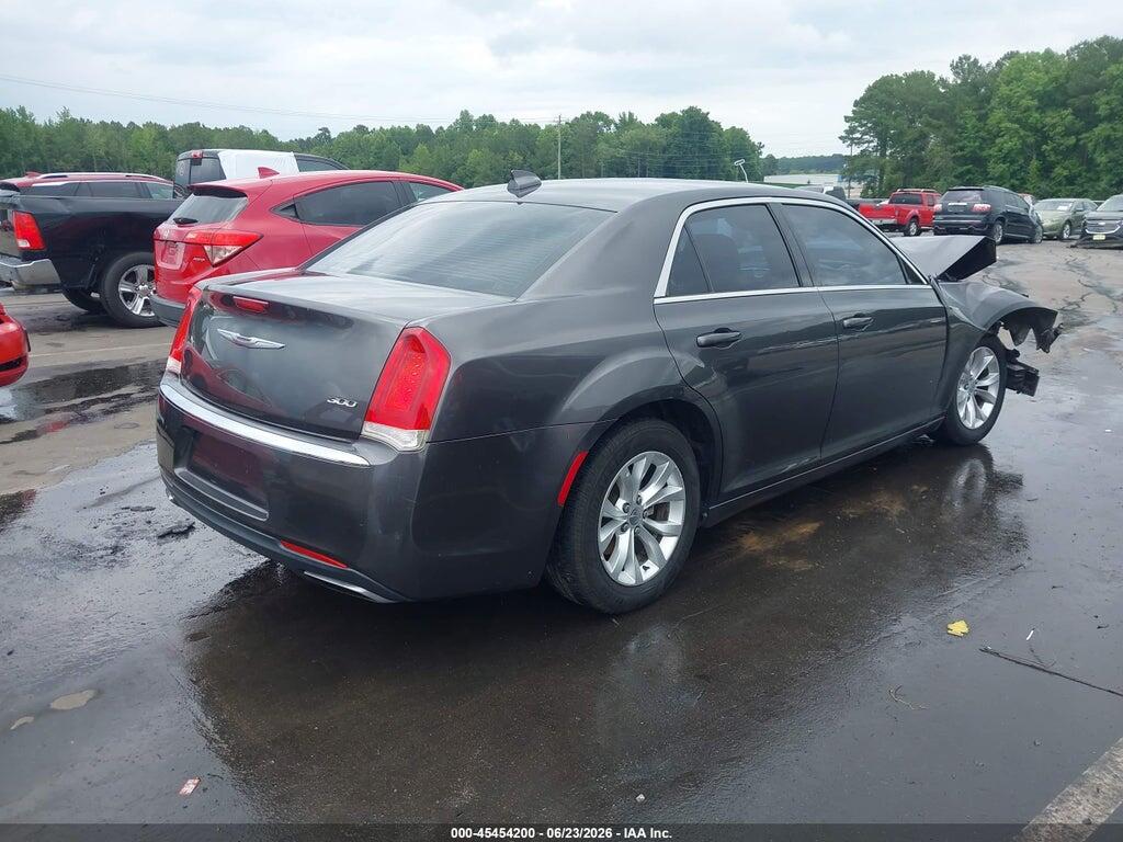2C3CCAAG8FH920490 2015 CHRYSLER 300 photo no. 4