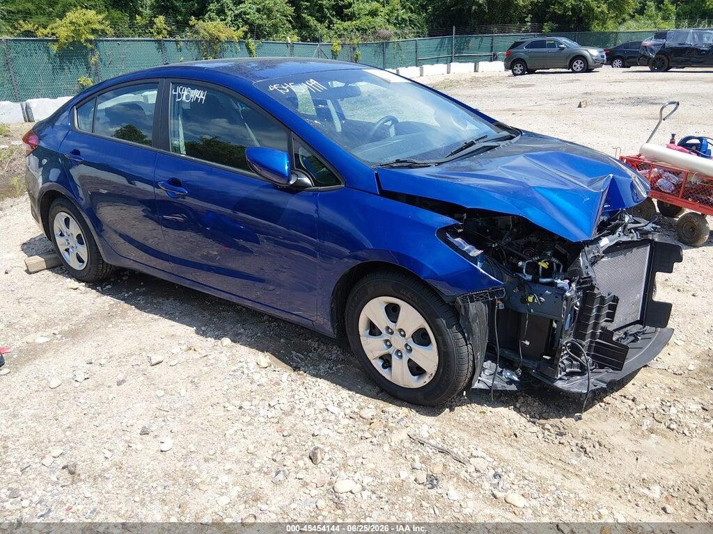 3KPFK4A71HE048424 2017 KIA FORTE photo no. 1