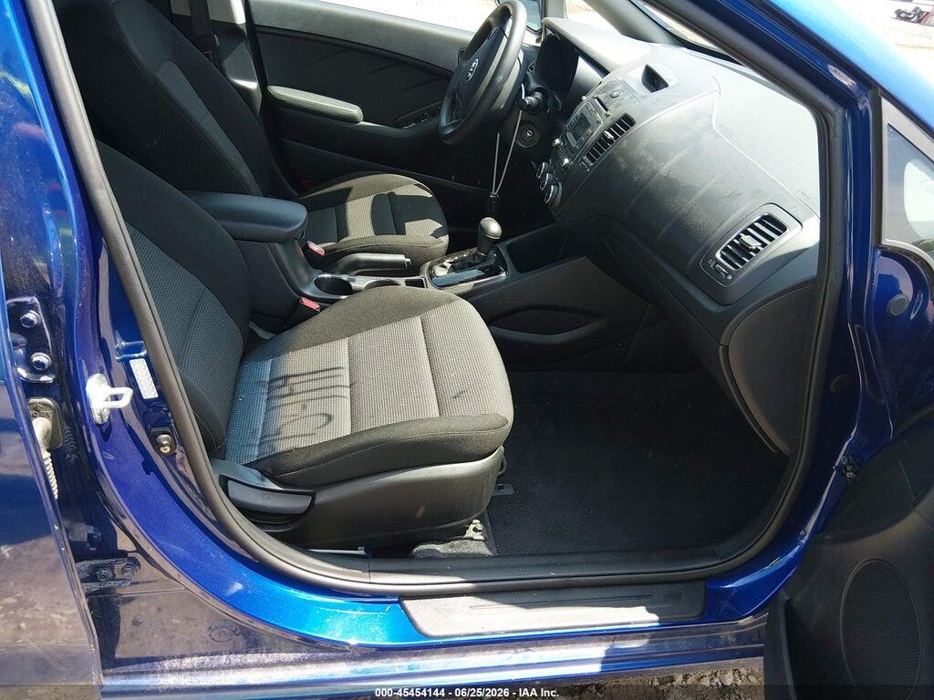 3KPFK4A71HE048424 2017 KIA FORTE photo no. 5