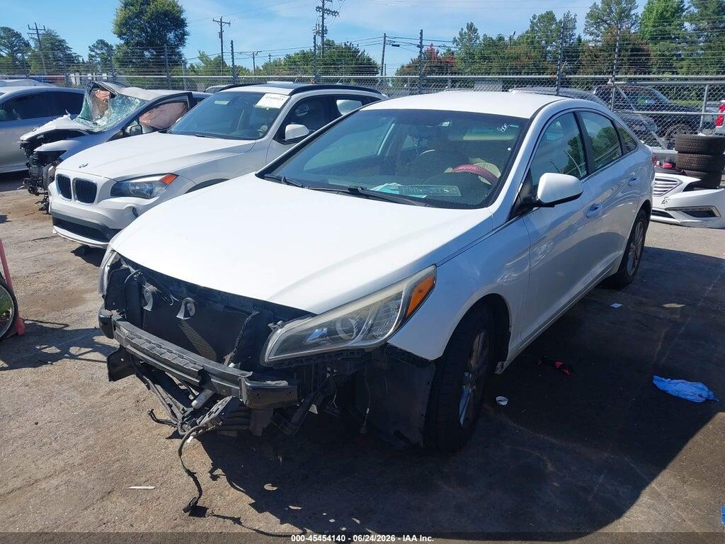 5NPE24AF6FH232771 2015 HYUNDAI SONATA photo no. 2
