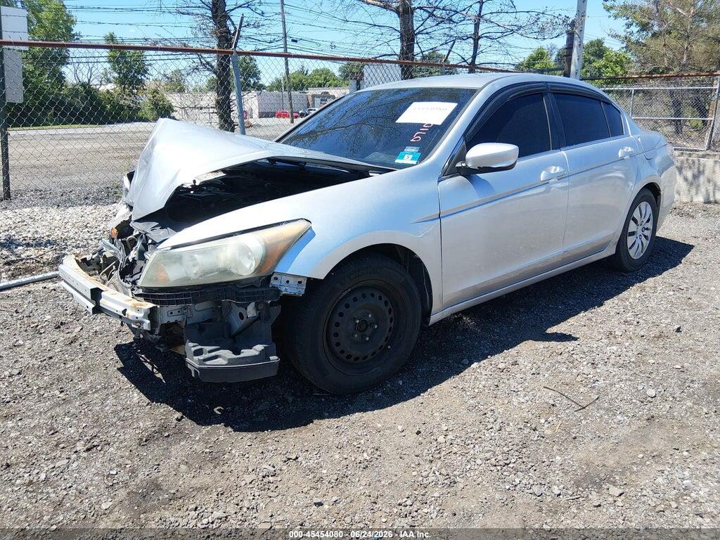 1HGCP2F30BA071056 2011 HONDA ACCORD photo no. 2