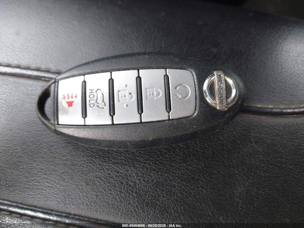 5N1AT2MV0HC869748 2017 NISSAN ROGUE photo no. 11