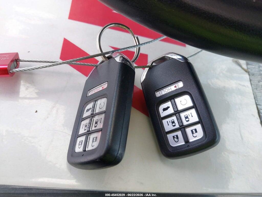 5FNRL6H85RB019010 2024 HONDA ODYSSEY photo no. 11