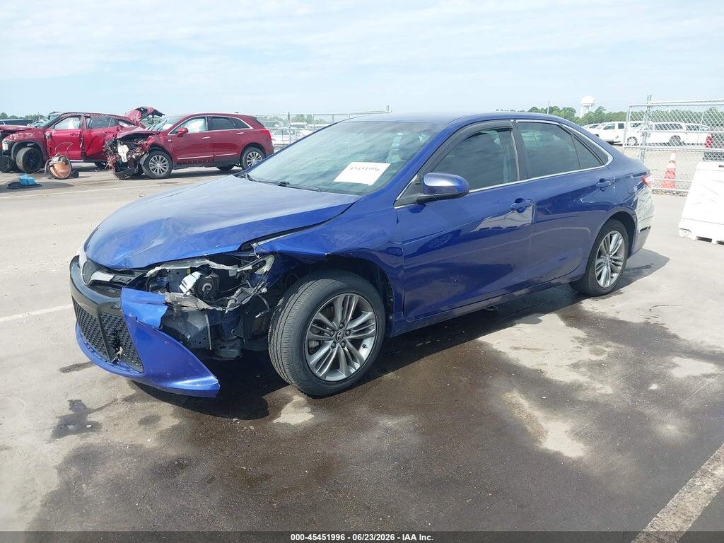 4T1BF1FK1GU563823 2016 TOYOTA CAMRY photo no. 2