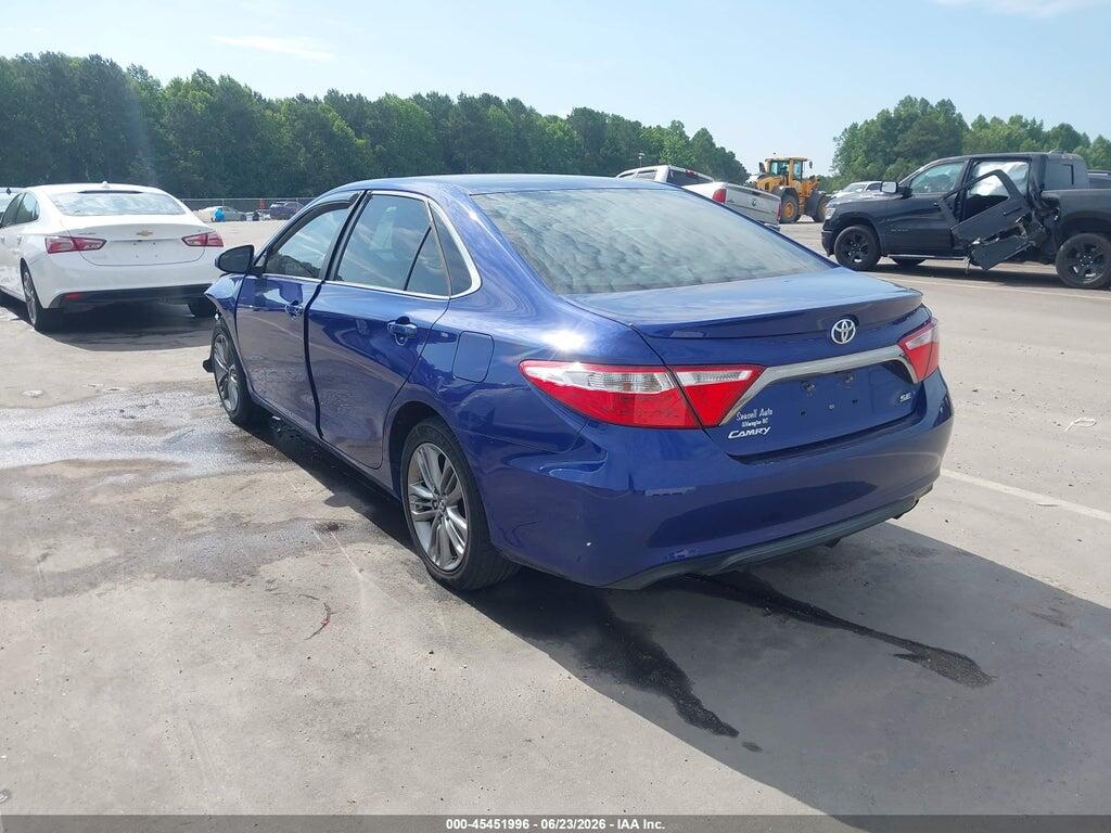 4T1BF1FK1GU563823 2016 TOYOTA CAMRY photo no. 3