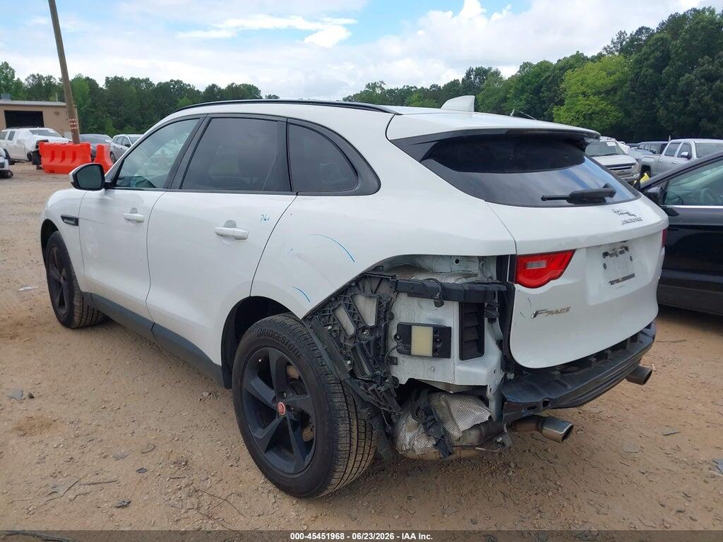 SADCJ2BV4HA494971 2017 JAGUAR F-PACE photo no. 3