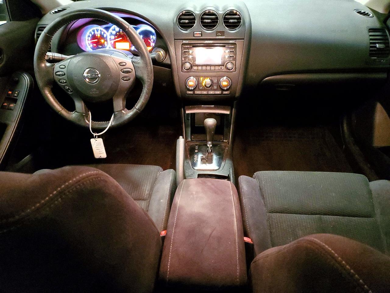 2025 TOYOTA LAND CRUISER BASE — Фото 8 из 13