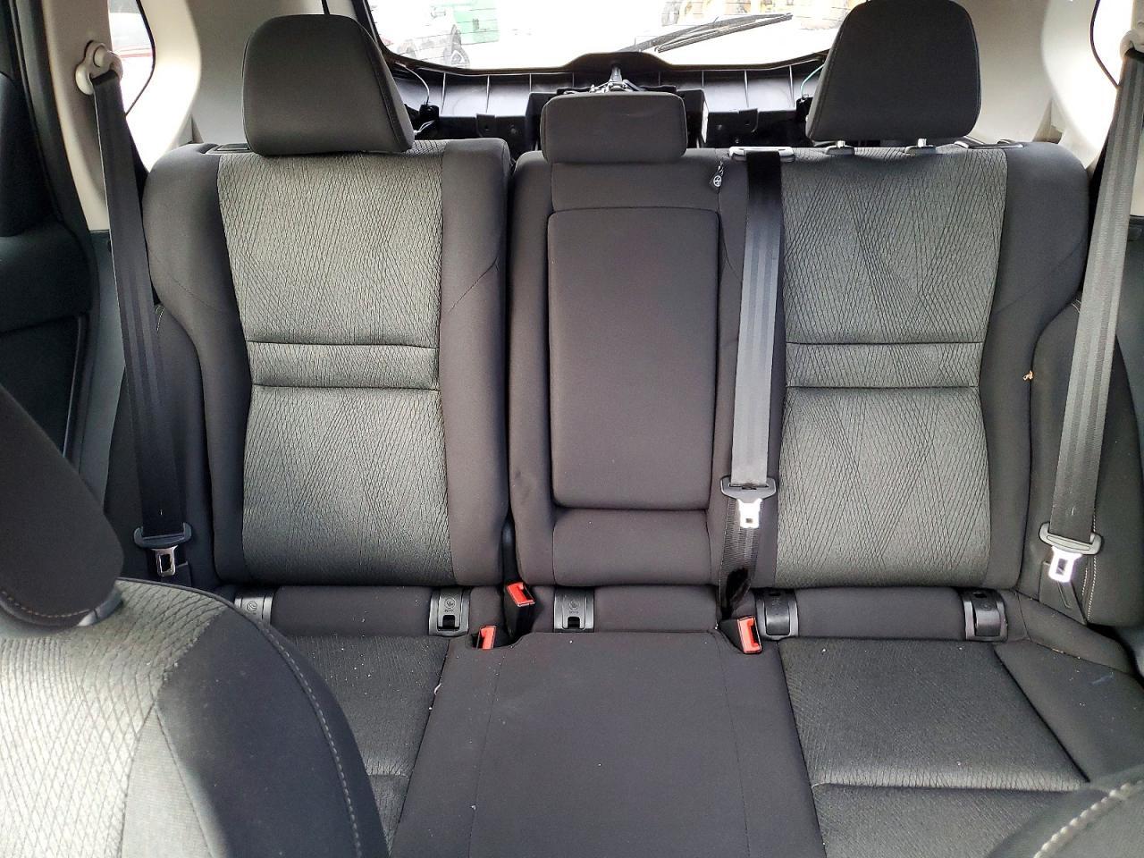 2026 NISSAN ROGUE SV — Фото 10 из 14