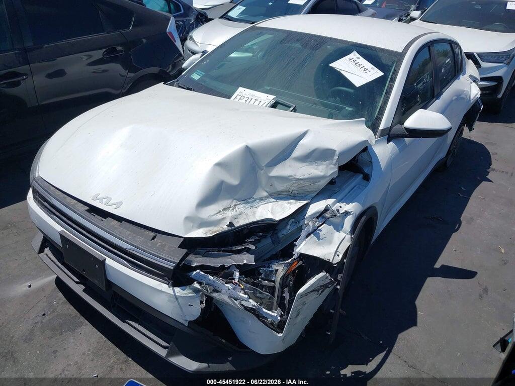 3KPFT4DEXSE085339 2025 KIA K4 photo no. 2