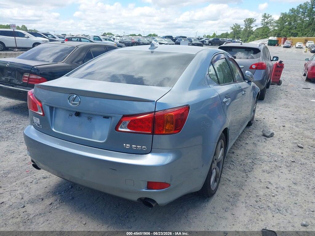JTHBF5C23A5114868 2010 LEXUS IS 250 photo no. 4
