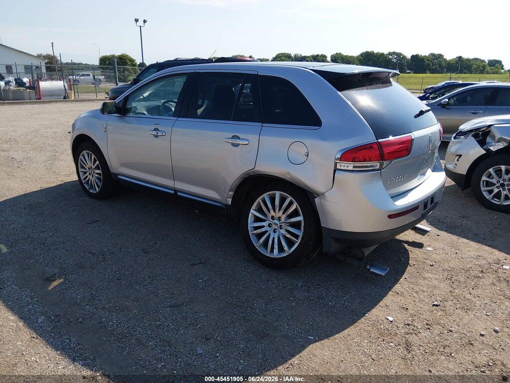 2LMDJ8JK3BBJ28831 2011 LINCOLN MKX photo no. 3