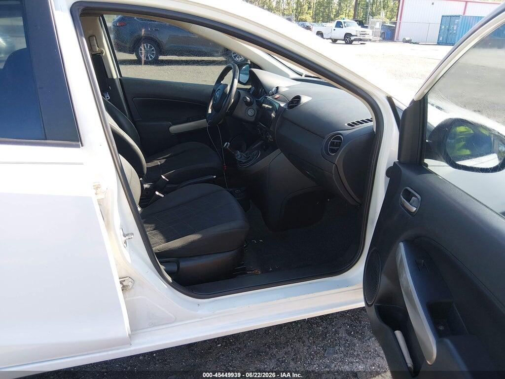 JM1DE1HY6B0126210 2011 MAZDA MAZDA2 photo no. 5