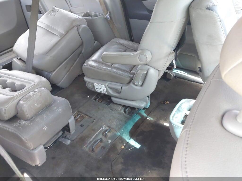 5FNRL5H64BB024777 2011 HONDA ODYSSEY photo no. 8