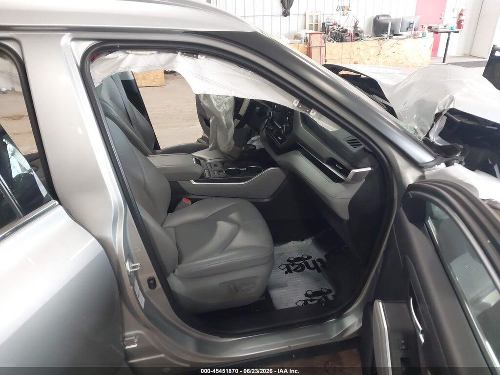 5TDGZRBH6MS548745 2021 TOYOTA HIGHLANDER photo no. 5