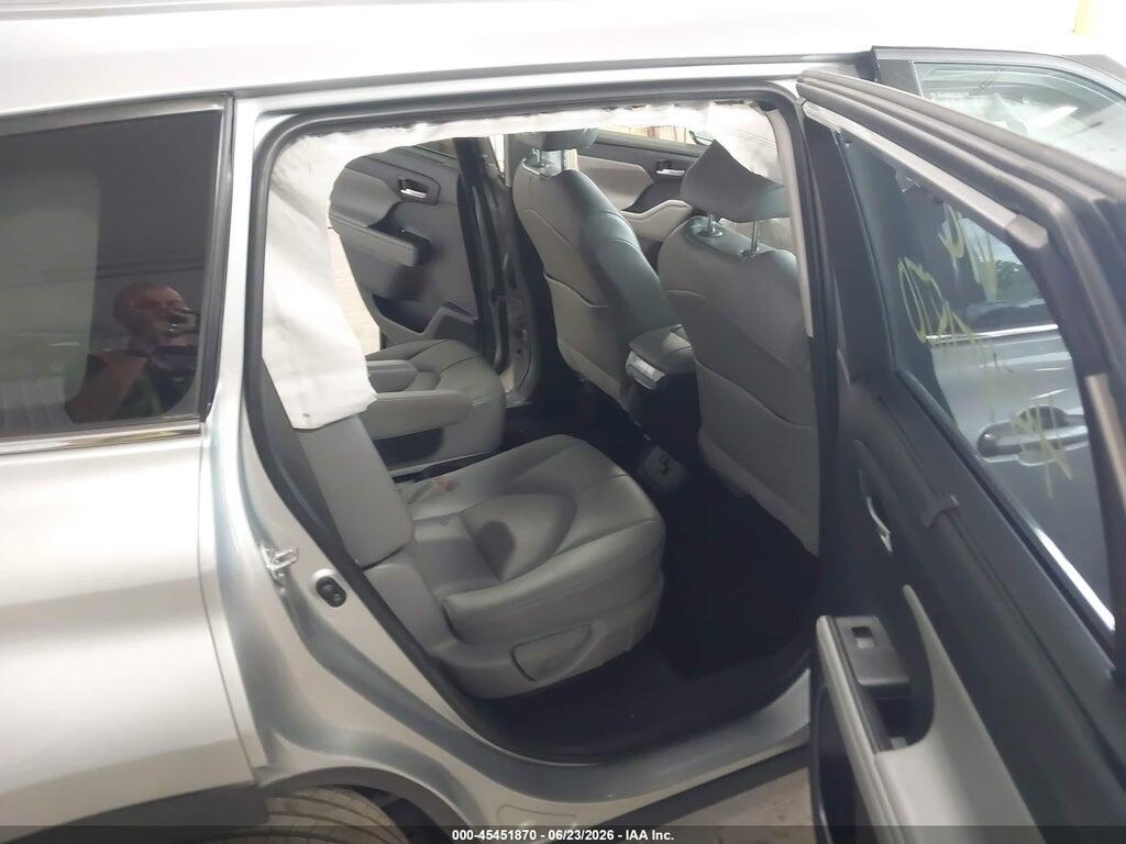 5TDGZRBH6MS548745 2021 TOYOTA HIGHLANDER photo no. 8