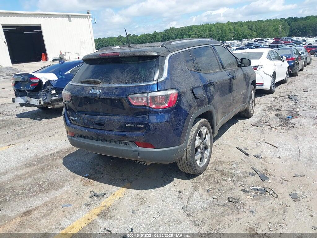 3C4NJDCB5JT104527 2018 JEEP COMPASS photo no. 4