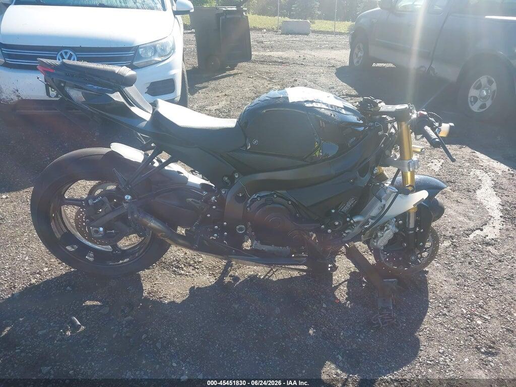 JS1GR7MA4R7100200 2024 SUZUKI GSX-R750 photo no. 12