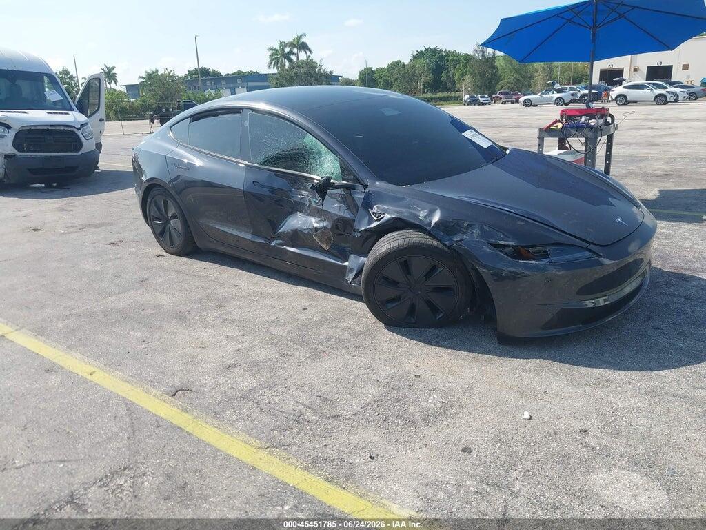 5YJ3E1EA6SF058446 2025 TESLA MODEL 3 photo no. 1
