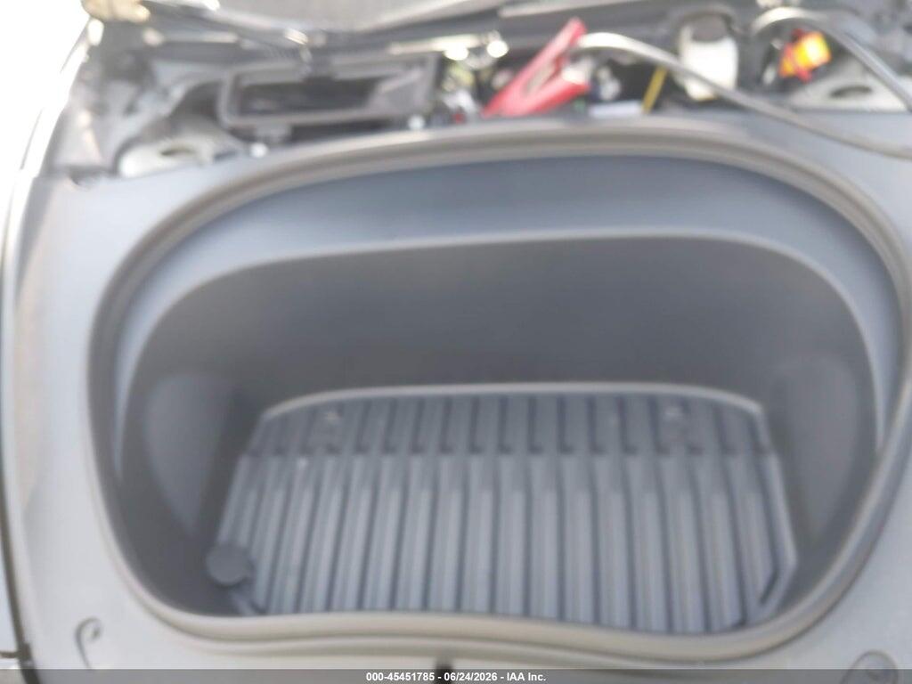 5YJ3E1EA6SF058446 2025 TESLA MODEL 3 photo no. 10