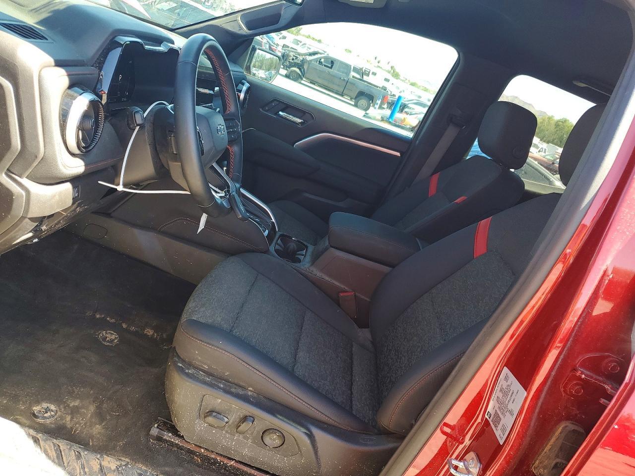 2024 CHEVROLET COLORADO Z71 — Фото 7 из 12