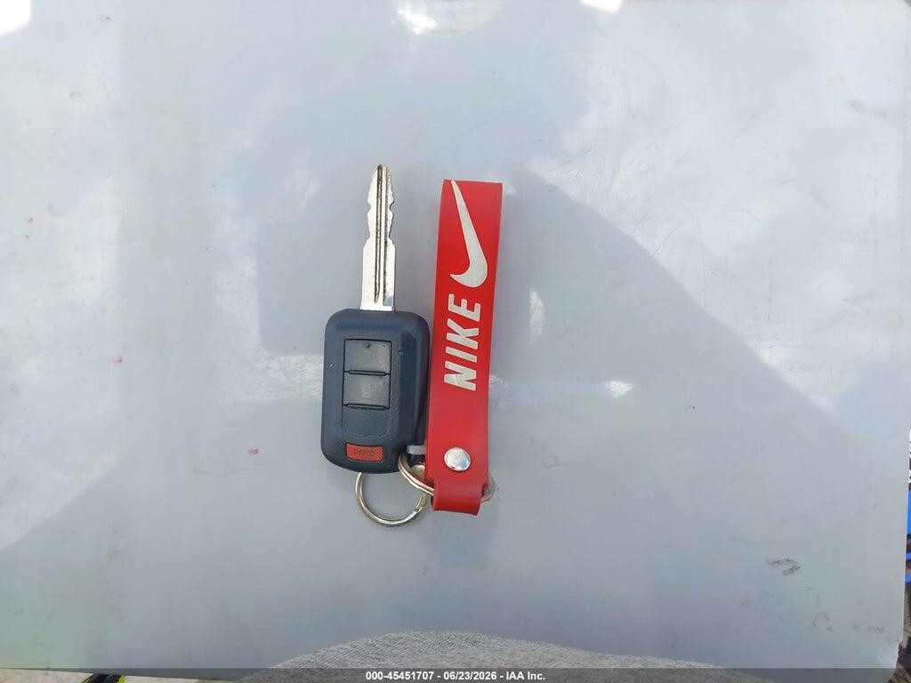 JA4AD2A34HZ057381 2017 MITSUBISHI OUTLANDER photo no. 11