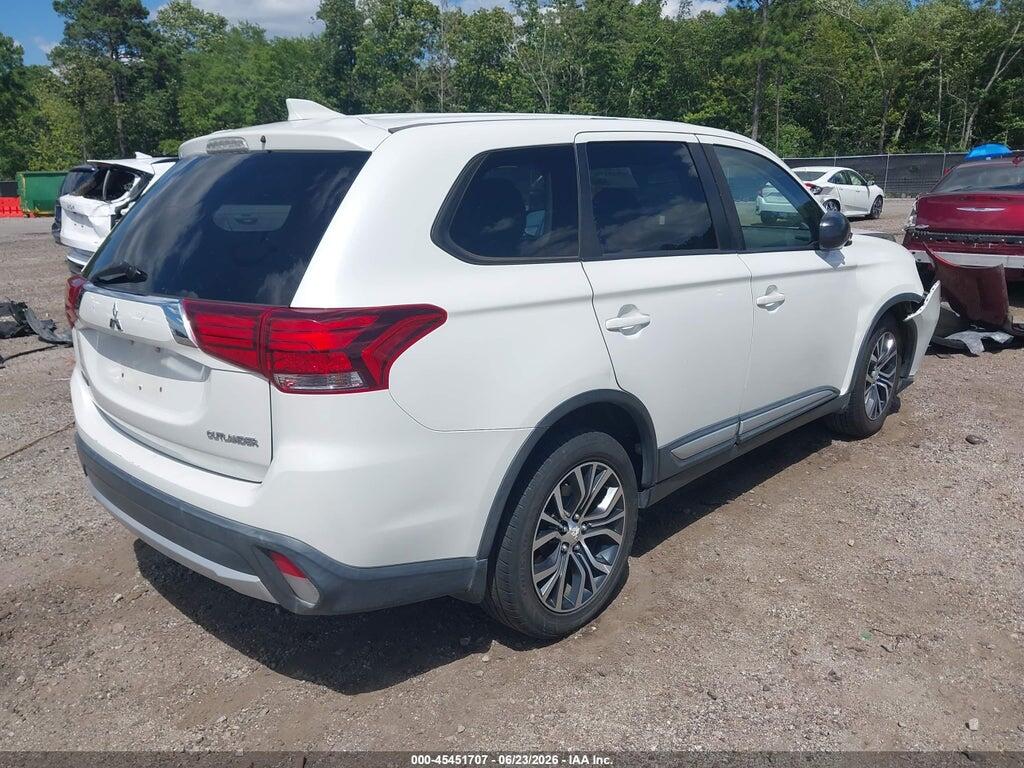 JA4AD2A34HZ057381 2017 MITSUBISHI OUTLANDER photo no. 4