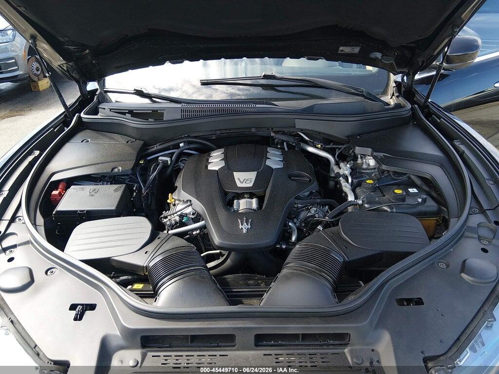 ZN661XUA8KX309727 2019 MASERATI LEVANTE photo no. 10