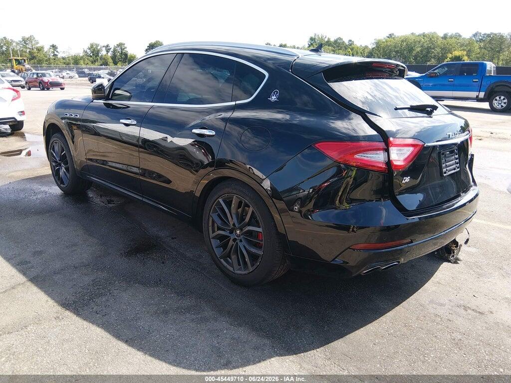 ZN661XUA8KX309727 2019 MASERATI LEVANTE photo no. 3