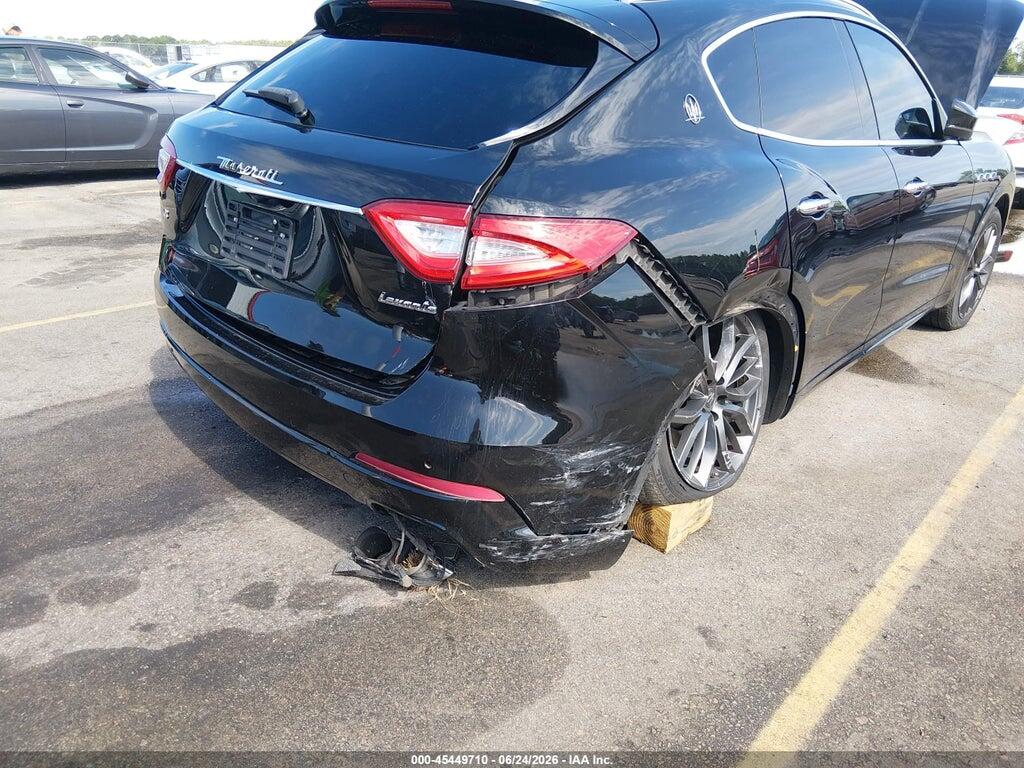 ZN661XUA8KX309727 2019 MASERATI LEVANTE photo no. 6
