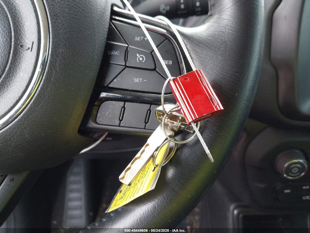 ZACCJABB3JPH78156 2018 JEEP RENEGADE photo no. 11