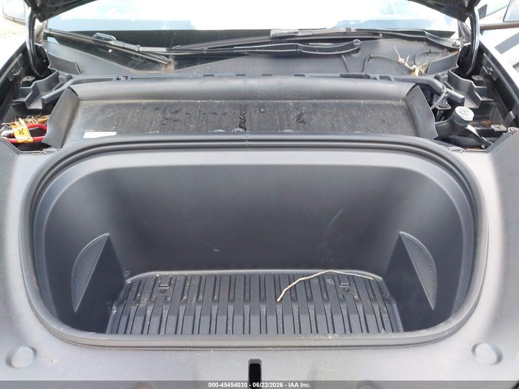7SAYGDED5SA369393 2025 TESLA MODEL Y photo no. 10
