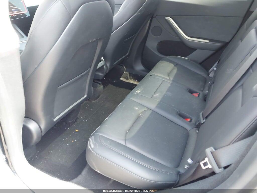 7SAYGDED5SA369393 2025 TESLA MODEL Y photo no. 8
