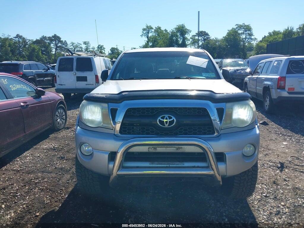 3TMLU4ENXBM071994 2011 TOYOTA TACOMA photo no. 12