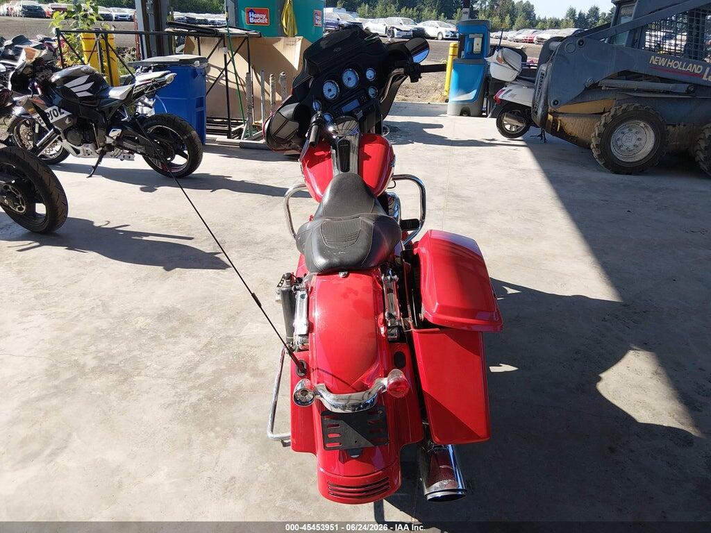 1HD1KB413AB670188 2010 HARLEY-DAVIDSON FLHX photo no. 6