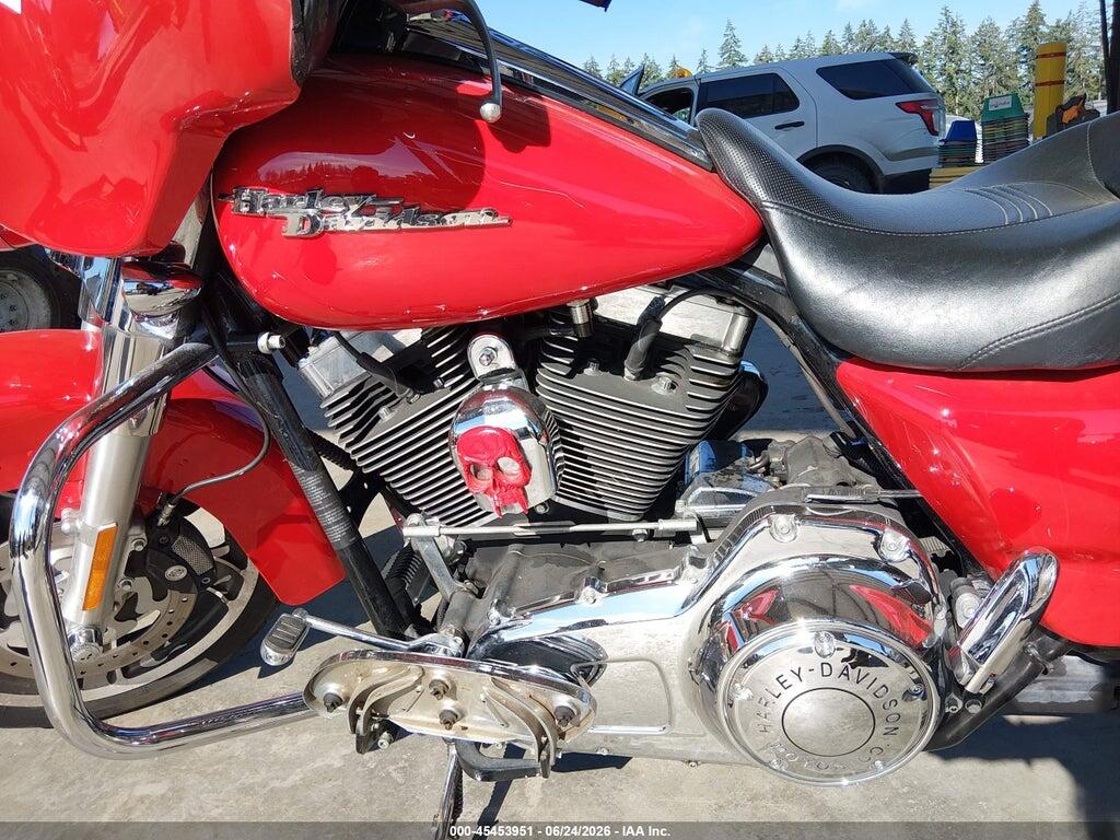 1HD1KB413AB670188 2010 HARLEY-DAVIDSON FLHX photo no. 9
