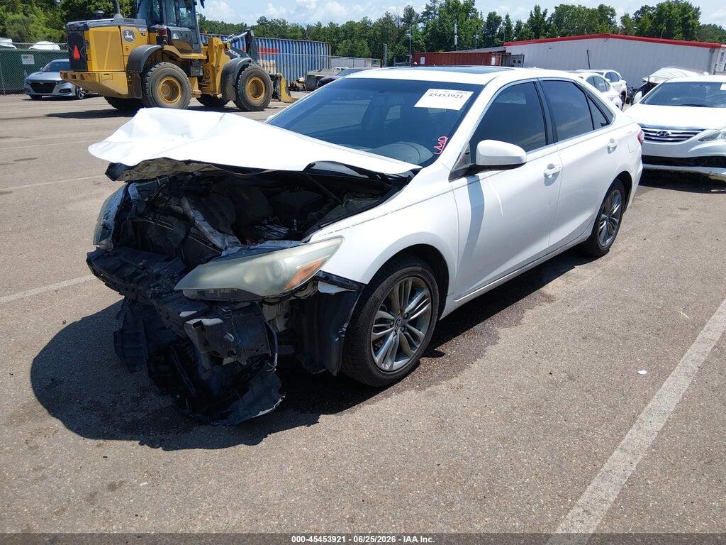 4T1BF1FK2GU562499 2016 TOYOTA CAMRY photo no. 2
