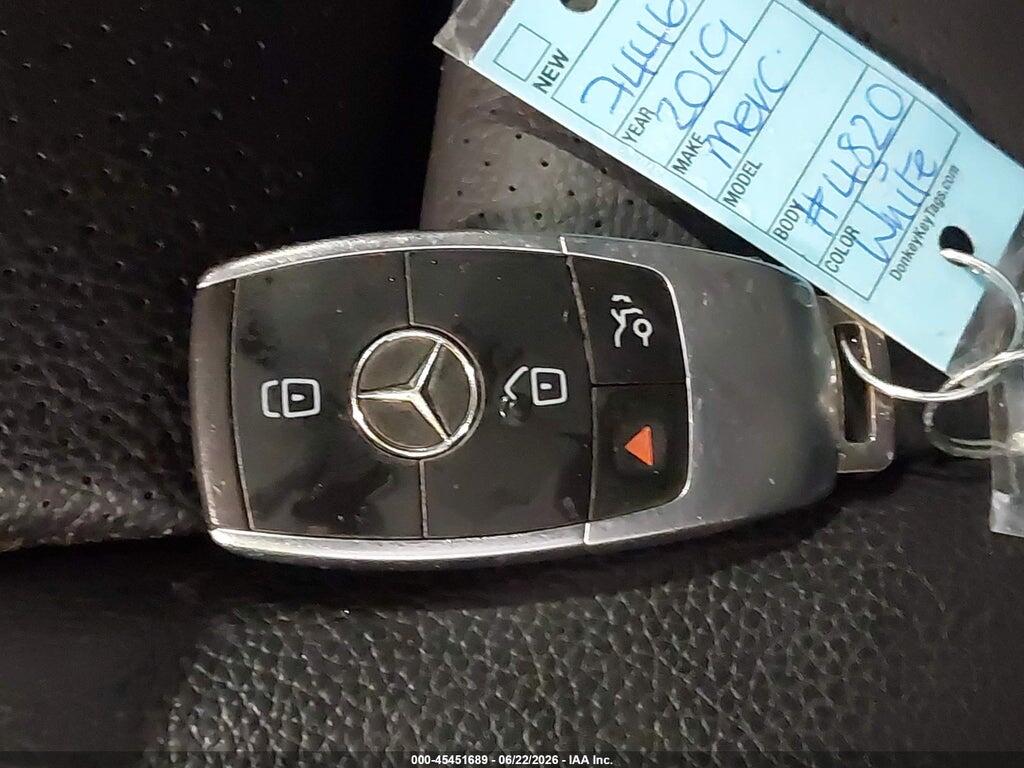 55SWF8EB0KU314820 2019 MERCEDES-BENZ C 300 photo no. 11