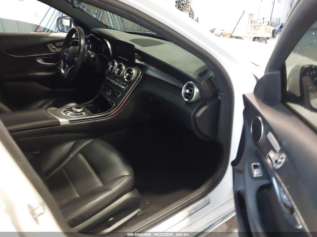 55SWF8EB0KU314820 2019 MERCEDES-BENZ C 300 photo no. 5