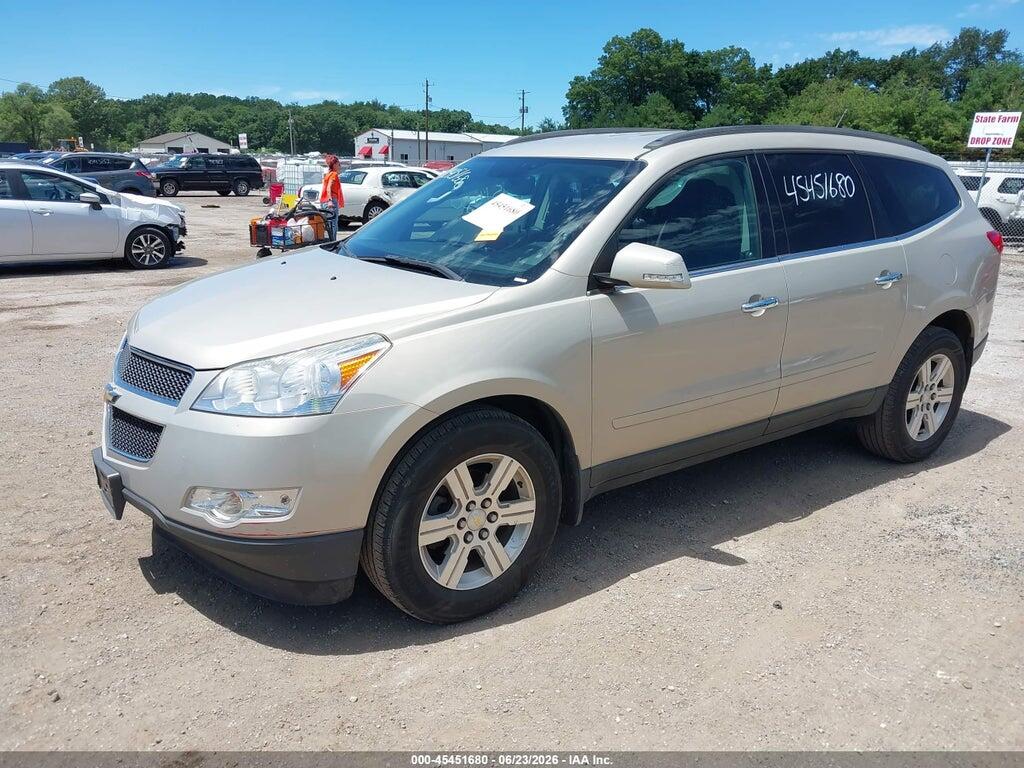 1GNKRJEDXBJ390450 2011 CHEVROLET TRAVERSE photo no. 2