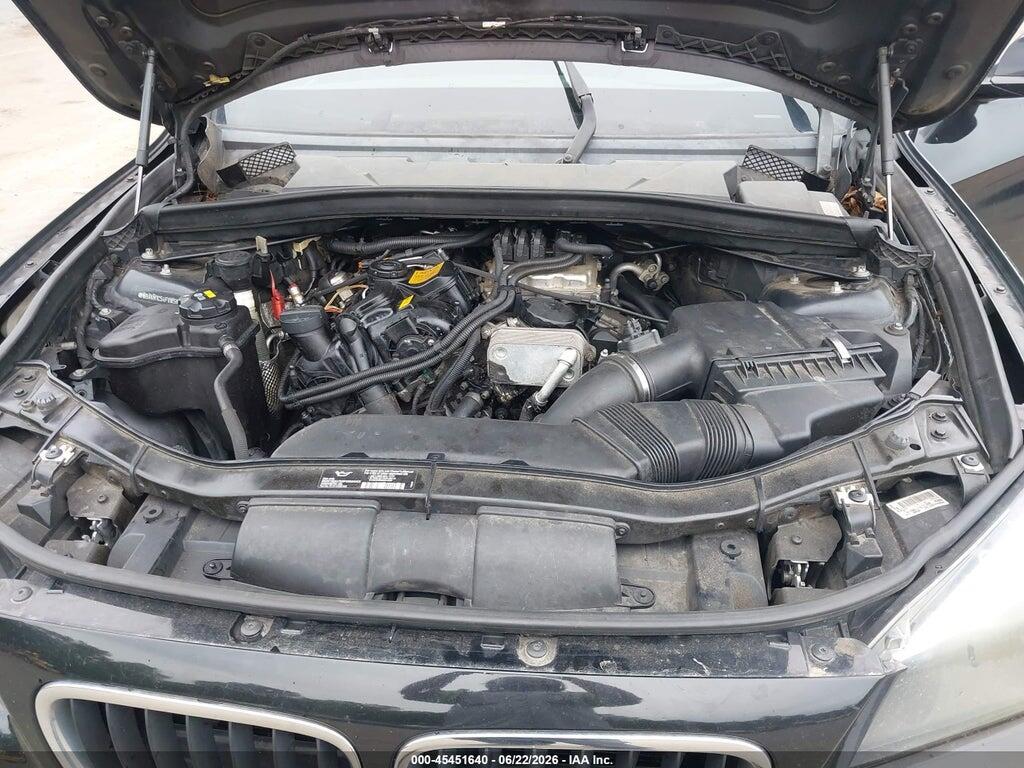 WBAVM1C54FVW58016 2015 BMW X1 photo no. 10