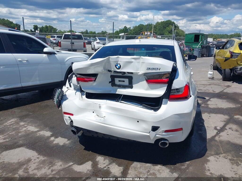 3MW69FF03R8E06364 2024 BMW 330I photo no. 6