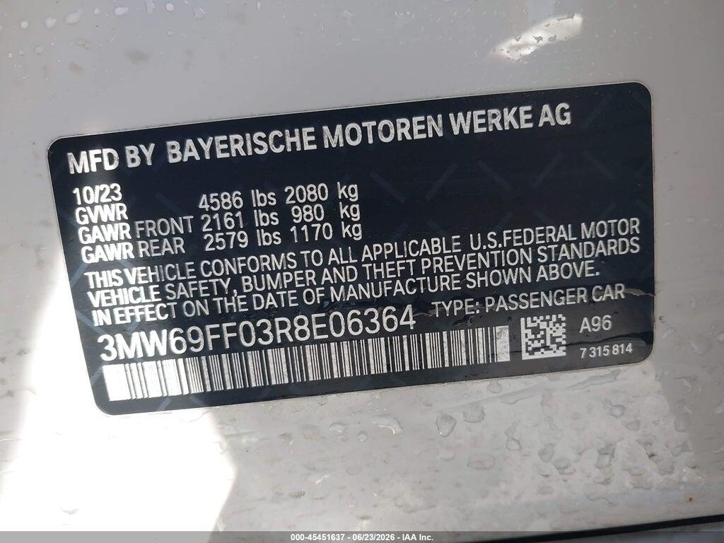 3MW69FF03R8E06364 2024 BMW 330I photo no. 9