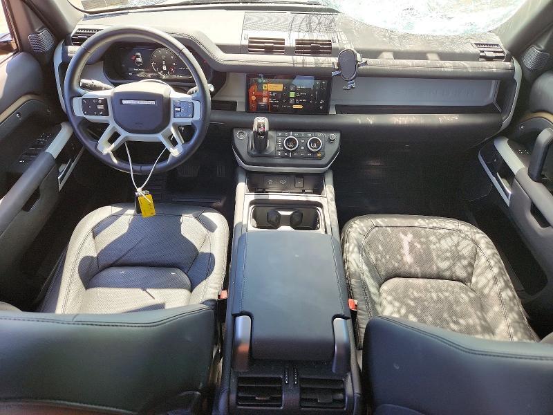 2024 LAND ROVER DEFENDER 110 S — Фото 8 из 13