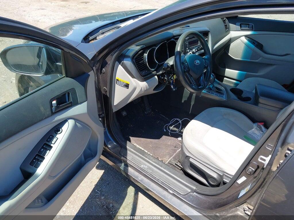 KNAGM4A74B5132901 2011 KIA OPTIMA photo no. 5