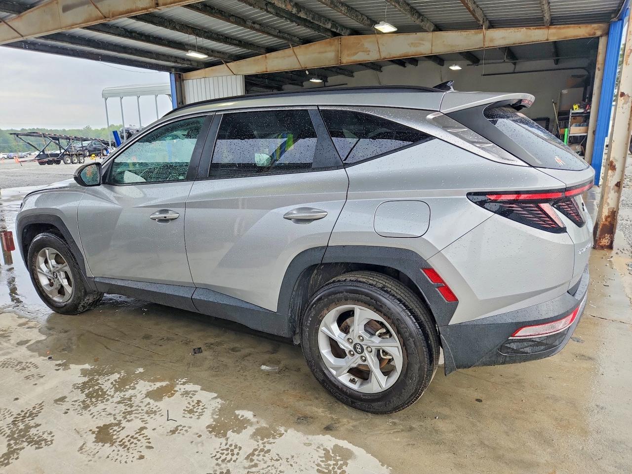 2022 HYUNDAI TUCSON SEL — Фото 2 из 14