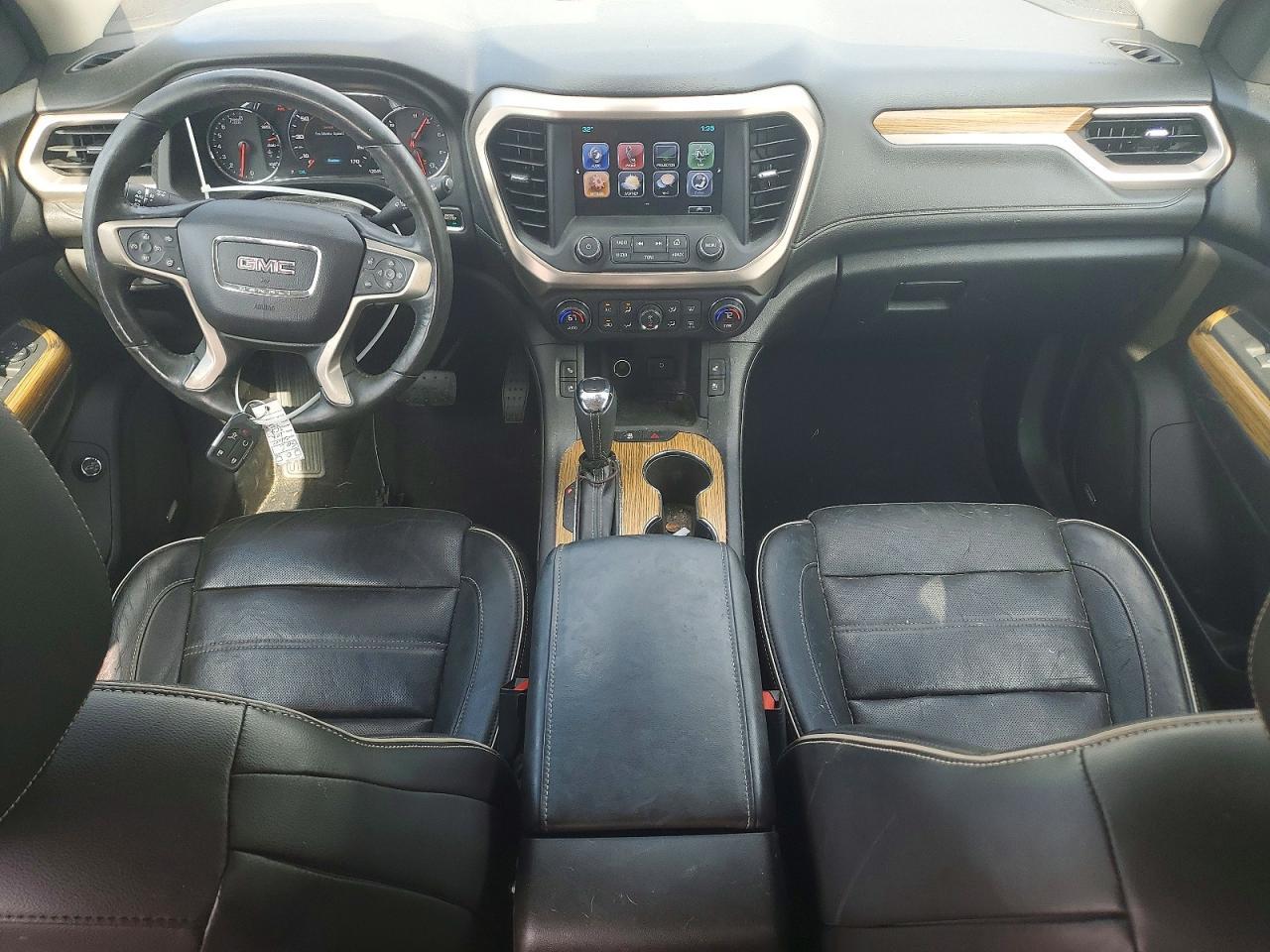 2017 GMC ACADIA DENALI — Фото 8 из 13